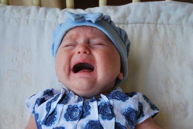 Aanbevelingen voor betere zorg aan huilbaby’s