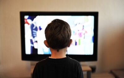Grote zorgen over impact schermtijd op jonge kinderen