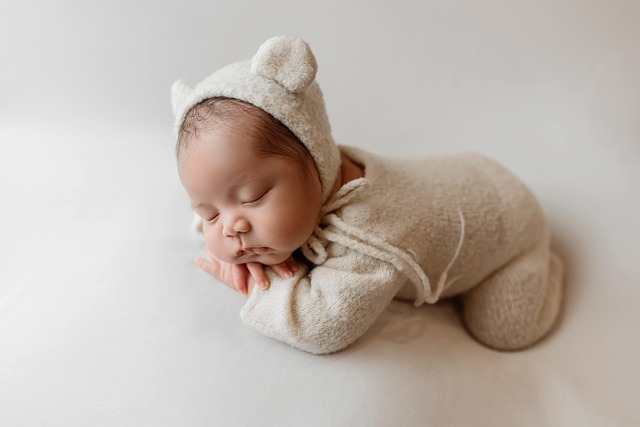 Zo kies je comfortabele en praktische babykleding voor de eerste maanden
