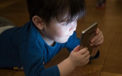 Webinar: Schermgebruik in de eerste 1000 dagen: wat adviseer je ouders?