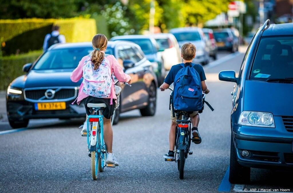 Zomervakantie voorbij: let extra goed op kinderen in het verkeer